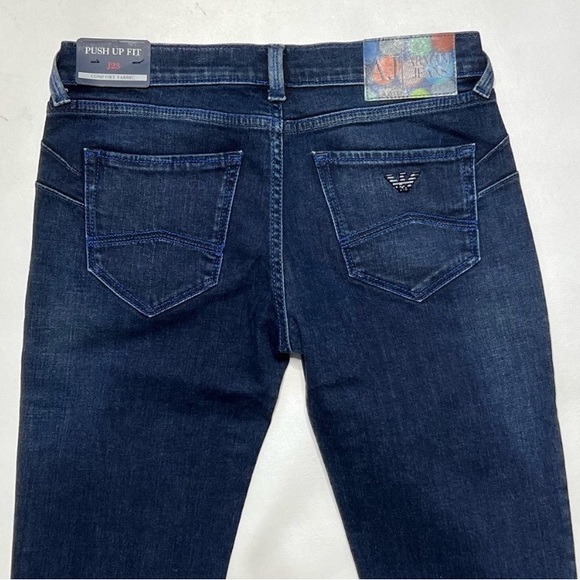 Armani Jeans J23 Push Up Fit Skinny Jeans NWT - Picture 4 of 9
